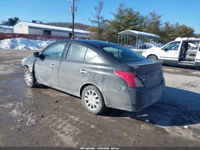 2019 NISSAN VERSA 3N1CN7AP6KL863395 Photo 2