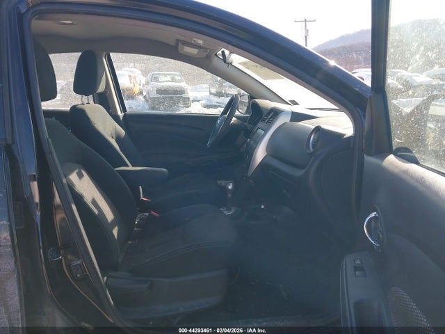 2019 NISSAN VERSA 3N1CN7AP6KL863395 Photo 4