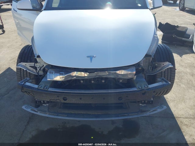 2022 TESLA MODEL Y 7SAYGDEF4NF409231 Photo 5