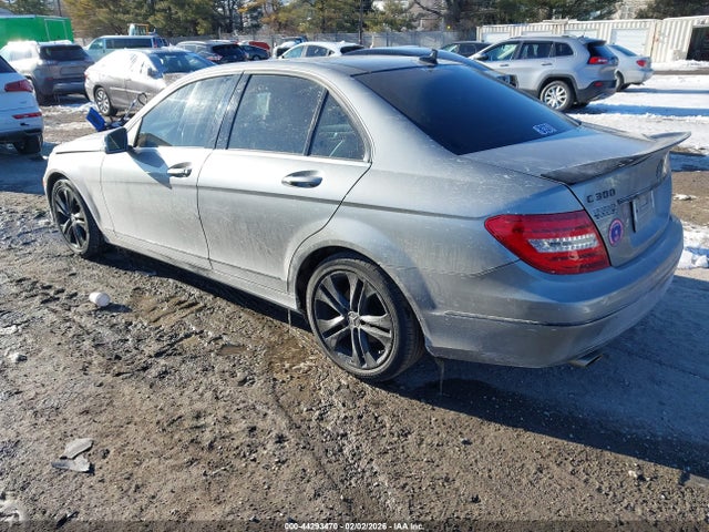 Aukcja sprzedaży 2012 Mercedes-benz C 300 Luxury 4matic, vin: WDDGF8BB3CA669278, numer aukcji: 44293470
