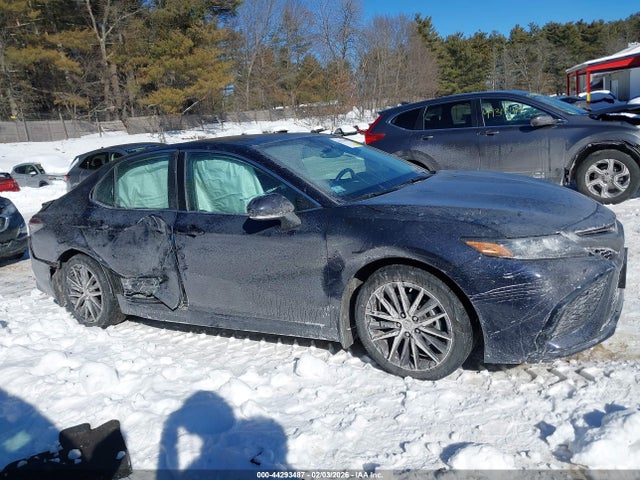 4T1G11BK5MU037989 Toyota Camry Se Awd