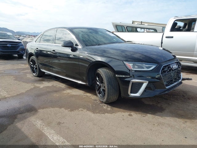 2021 AUDI A4 WAUDAAF48MA041567