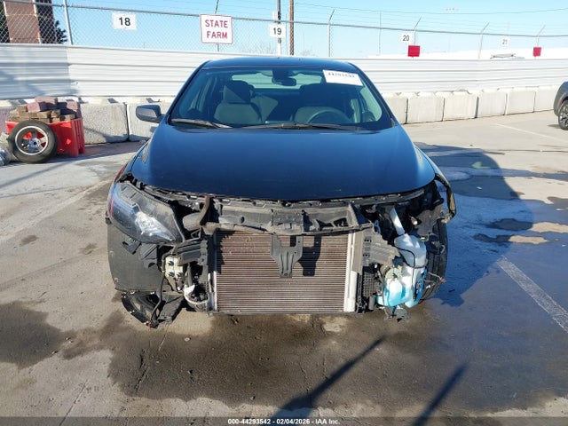1G1ZB5ST5LF154963 Chevrolet Malibu Fwd Ls
