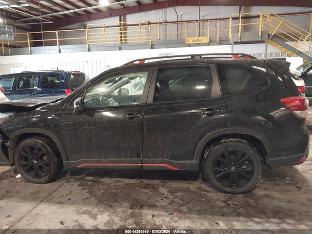 44293560 :رقم المزاد ، JF2SKAJC0PH512730 vin ، 2023 Subaru Forester Sport مزاد بيع