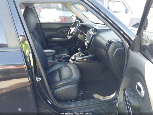 KNDJX3A53G7367715 KIA Soul !