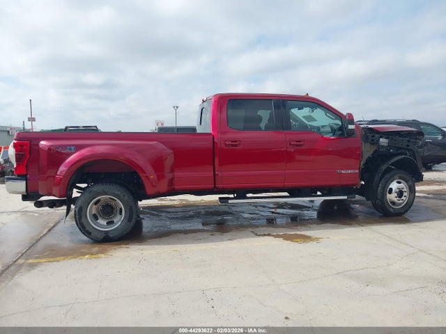 1FT8W3DT7KEF48588 Ford F-350 Lariat