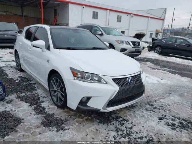 2015 LEXUS CT 200H JTHKD5BH4F2227118 Photo 0