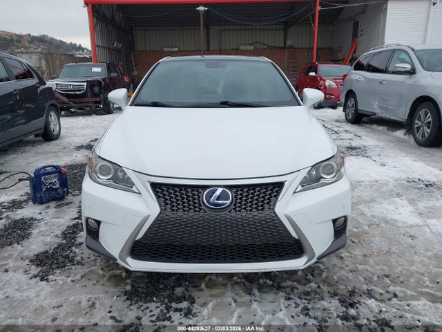 Lexus CT 200H 2015 JTHKD5BH4F2227118 Image 12