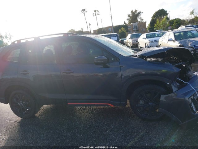 Subaru Forester Sport 2019 JF2SKAKC9KH545524 Image 14