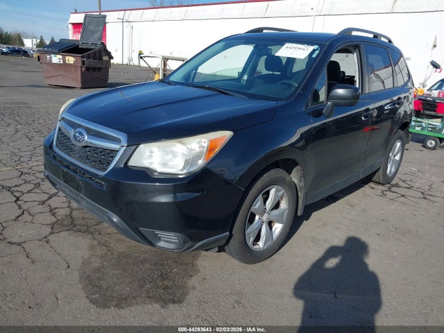 Subaru Forester 2.5i Premium 2014 JF2SJAEC4EH414942 Image 2