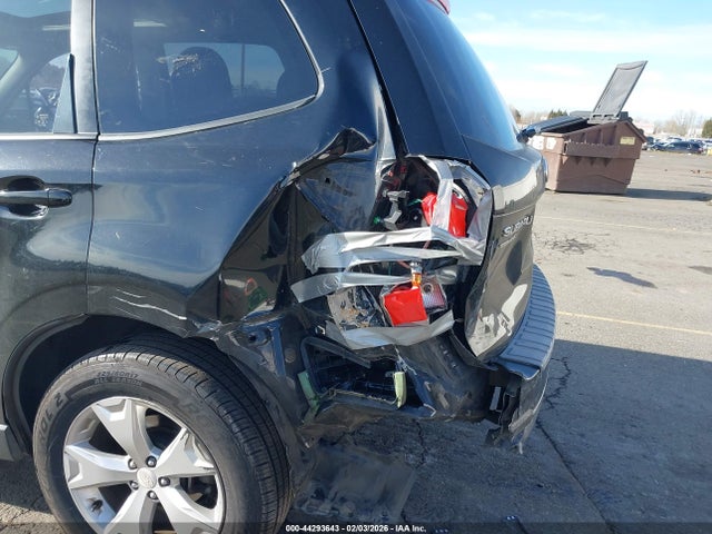 Subaru Forester 2.5i Premium 2014 JF2SJAEC4EH414942 Image 6