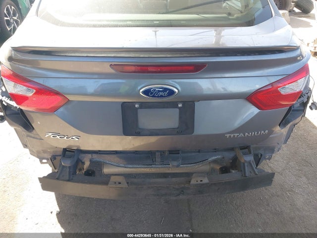 1FADP3J24EL138750 Ford Focus Titanium