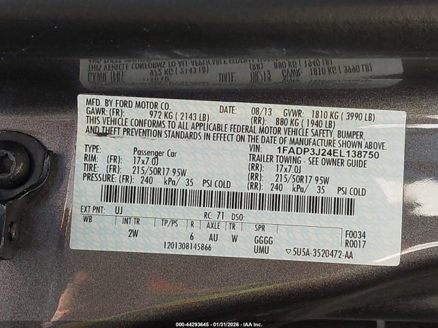 1FADP3J24EL138750 Ford Focus Titanium