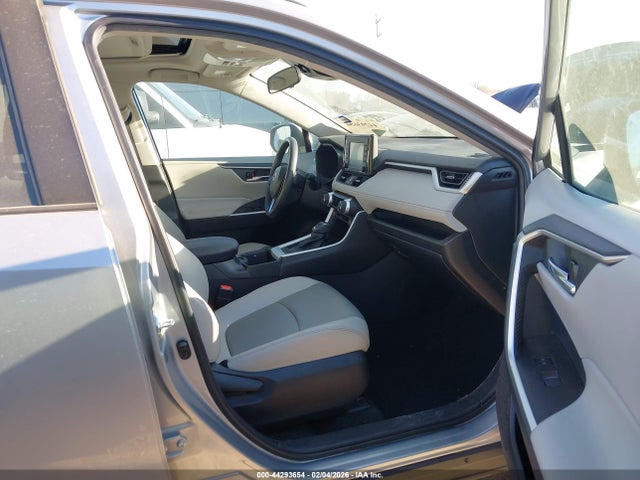 2022 TOYOTA RAV4 2T3C1RFV6NC191591 Photo 4