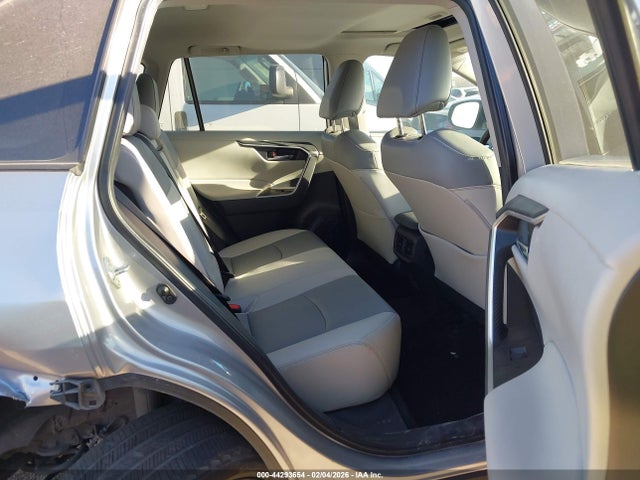 2022 TOYOTA RAV4 2T3C1RFV6NC191591 Photo 7