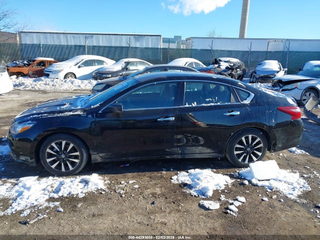 1N4AL3AP7JC203997 Nissan Altima 2.5 Sv