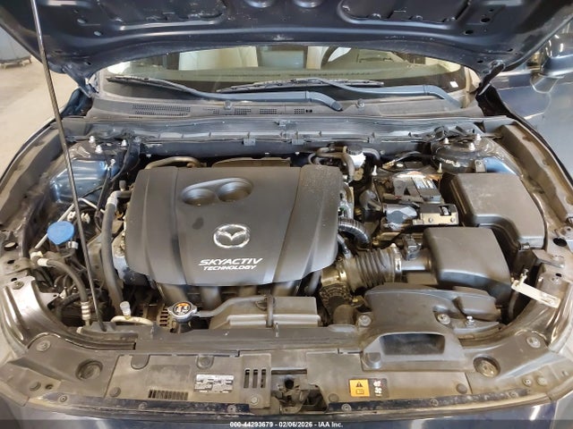 3MZBN1W38JM196945 Mazda Mazda3 Grand Touring