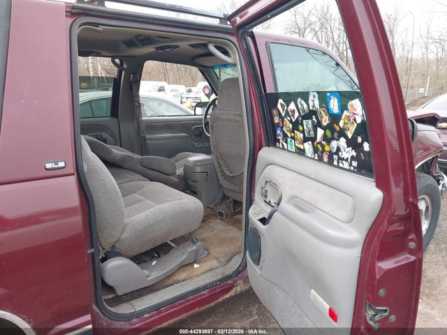 Aukcja sprzedaży 1999 Gmc Suburban 1500 Slt Cmi, vin: 3GKFK16R0XG552544, numer aukcji: 44293697