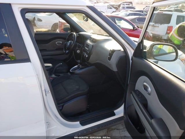 KIA SOUL + 2015 KNDJP3A58F7170330 Image 5
