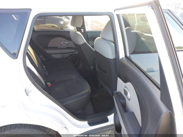 KIA SOUL + 2015 KNDJP3A58F7170330 Image 8
