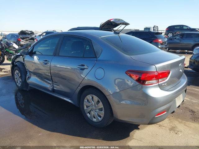 3KPA24AB8KE214427 KIA RIO S