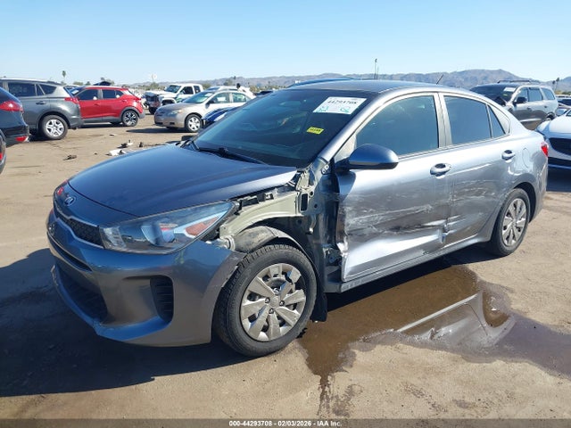 3KPA24AB8KE214427 KIA RIO S