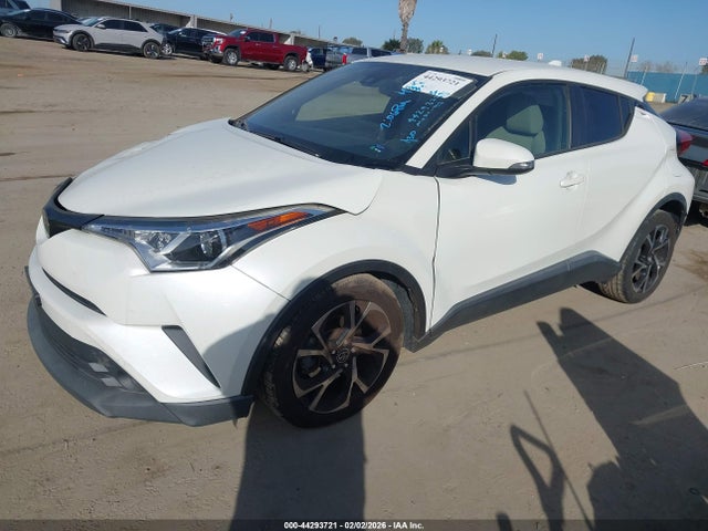 2019 TOYOTA C-HR JTNKHMBX5K1012723 Photo 1