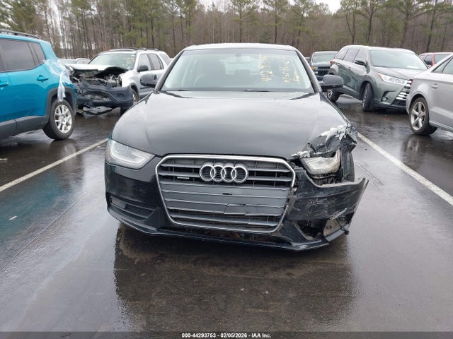 2013 Audi A4 2.0t Premium მანქანა იყიდება აუქციონზე, vin: WAUBFAFL4DN048931, აუქციონის ნომერი: 44293753