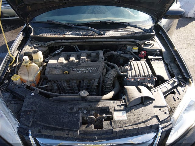 44293759 :رقم المزاد ، 1C3CCBBB7DN503651 vin ، 2013 Chrysler 200 Touring مزاد بيع