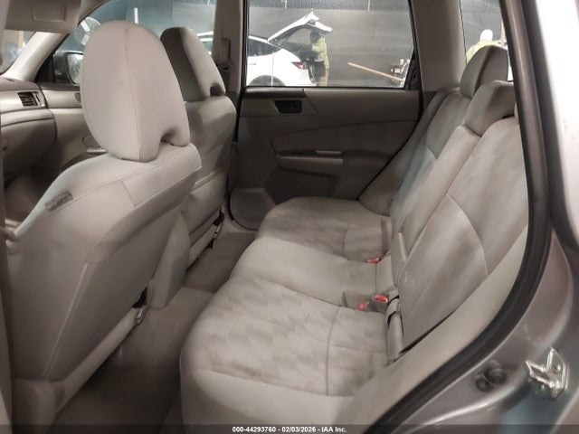 44293760 :رقم المزاد ، JF2SH6BC1AH768375 vin ، 2010 Subaru Forester 2.5x مزاد بيع
