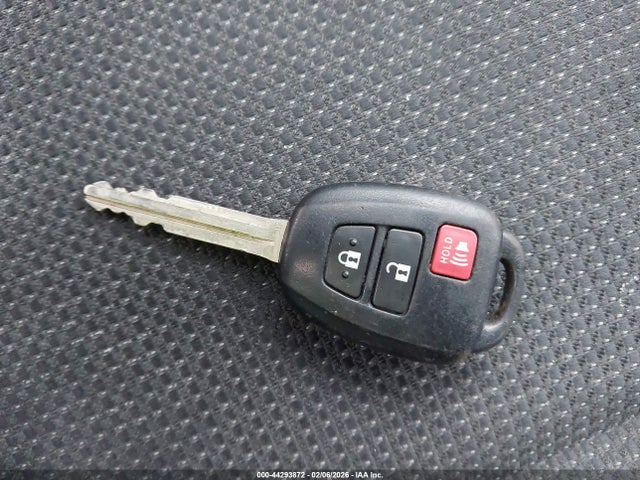 Toyota Rav4 Xle 2017 JTMRFREV8HJ108192 Image 11