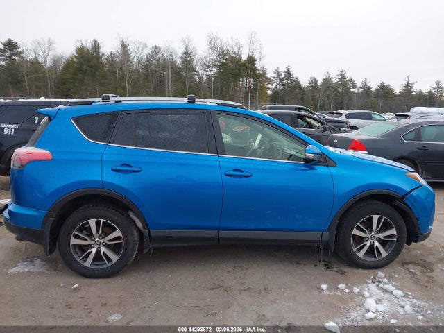 Toyota Rav4 Xle 2017 JTMRFREV8HJ108192 Image 14
