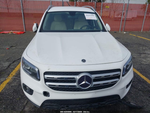 W1N4M4GBXLW041010 Mercedes-Benz GLB 250