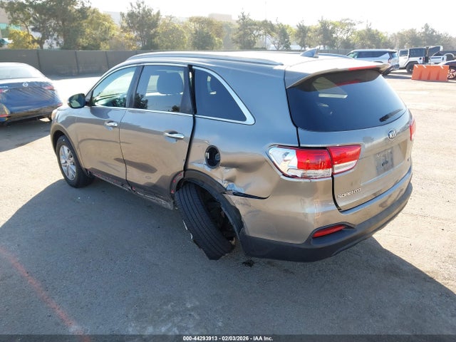 5XYPG4A32GG016134 KIA Sorento 2.4l Lx