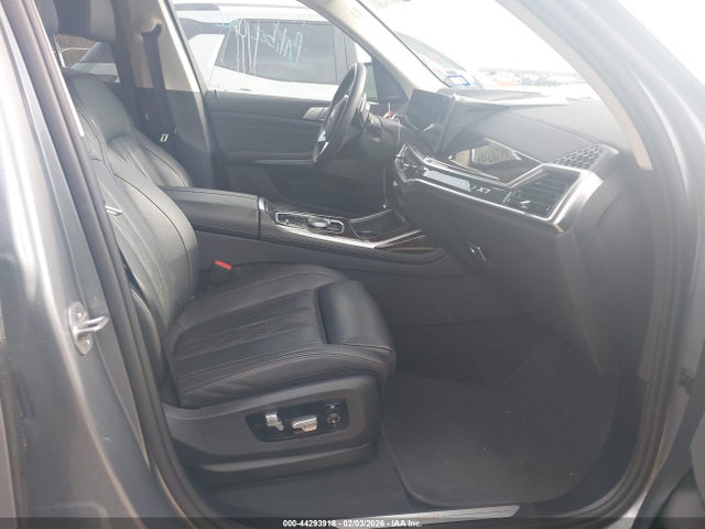 5UX23EM09T9052331 BMW X7 Xdrive40i