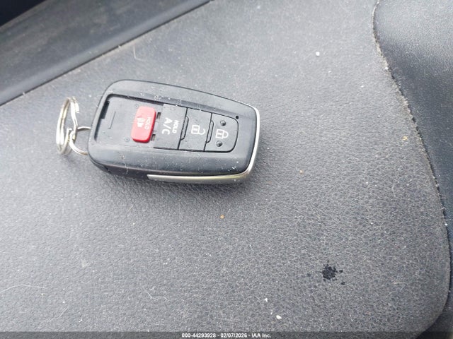 2019 TOYOTA PRIUS PRIME JTDKARFP9K3113249 Photo 10