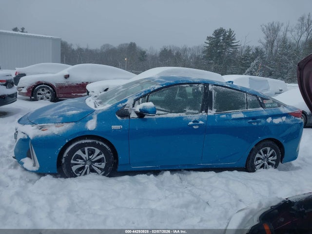 Toyota Prius Prime Plus 2019 JTDKARFP9K3113249 Image 15