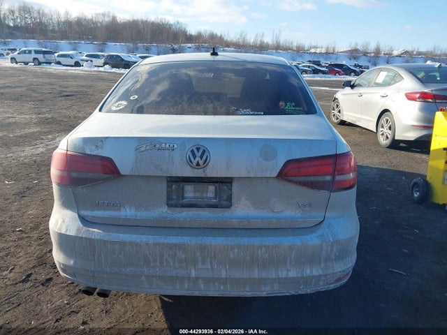 44293936 :رقم المزاد ، 3VW267AJ4GM341039 vin ، 2016 Volkswagen Jetta 1.4t S مزاد بيع