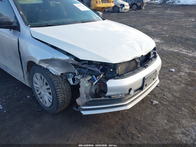 44293936 :رقم المزاد ، 3VW267AJ4GM341039 vin ، 2016 Volkswagen Jetta 1.4t S مزاد بيع