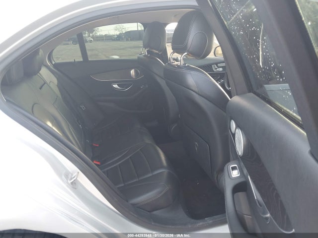 55SWF4JB9GU151347 Mercedes-Benz C 300