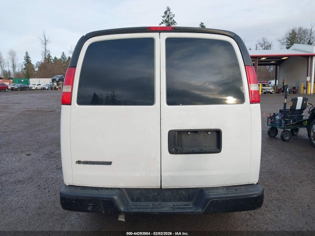 1GCWGBFP7J1254001 Chevrolet Express 2500 Work Van