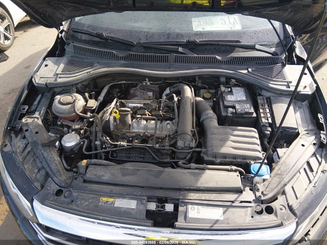 44293985 :رقم المزاد ، 3VWC57BU5KM238088 vin ، 2019 Volkswagen Jetta 1.4t R-line/1.4t S/1.4t Se مزاد بيع