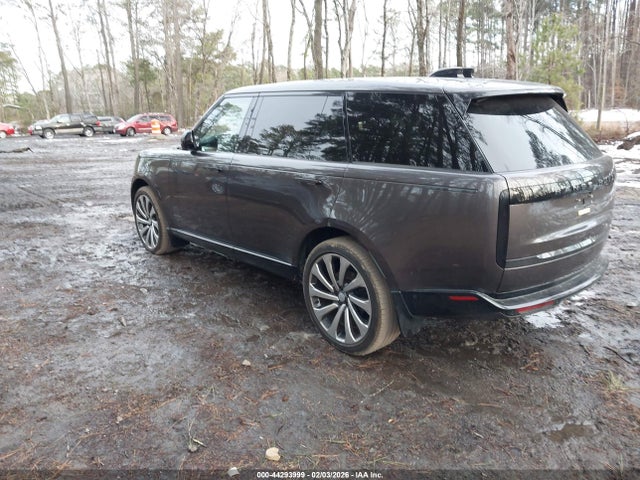 SALKPBFU8SA277737 Land Rover Range Rover P400 Se 7 Seat