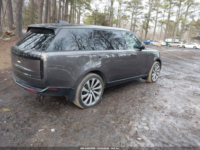 SALKPBFU8SA277737 Land Rover Range Rover P400 Se 7 Seat