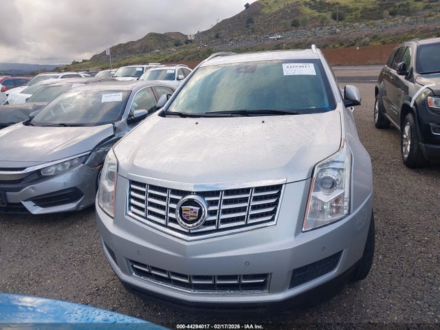 3GYFNBE33FS547544 Cadillac Srx Luxury Collection