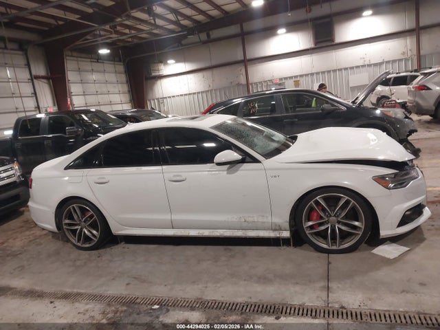 Продажа на аукционе авто 2017 Audi S6 4.0t Premium Plus, vin: WAUFFAFC4HN123148, номер лота: 44294025
