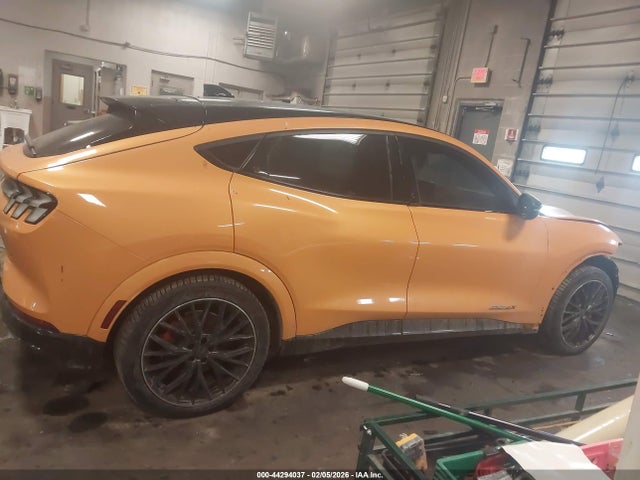 3FMTK4SX3NMA14015 Ford Mustang Mach-e Gt