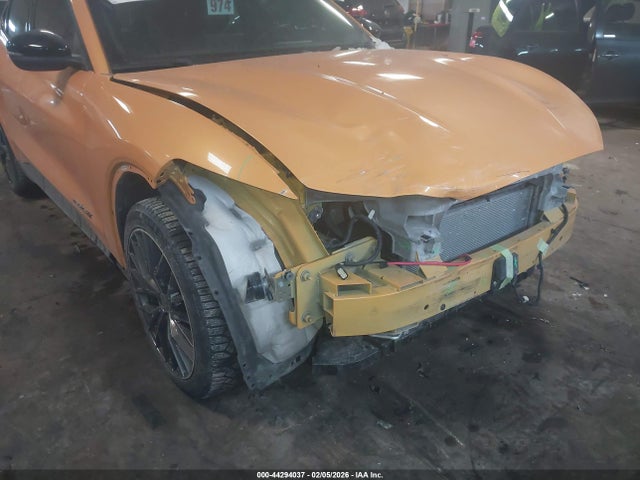 3FMTK4SX3NMA14015 Ford Mustang Mach-e Gt