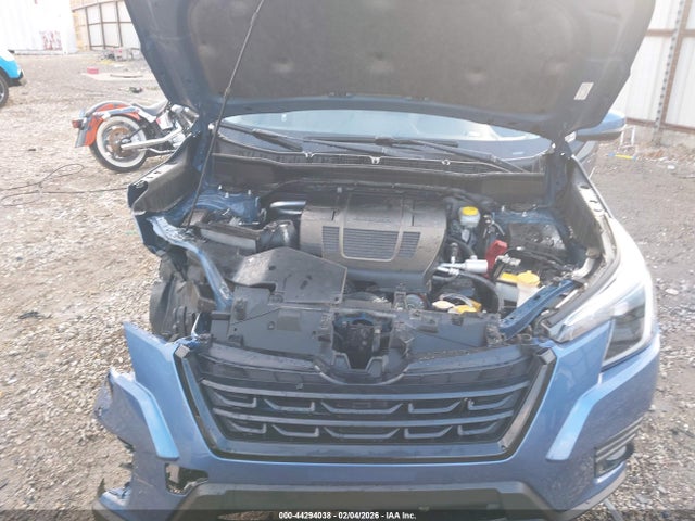 Subaru Forester Limited 2023 JF2SKAPC5PH460518 Image 10