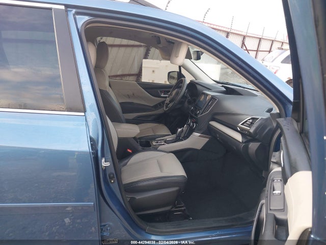 Subaru Forester Limited 2023 JF2SKAPC5PH460518 Image 5